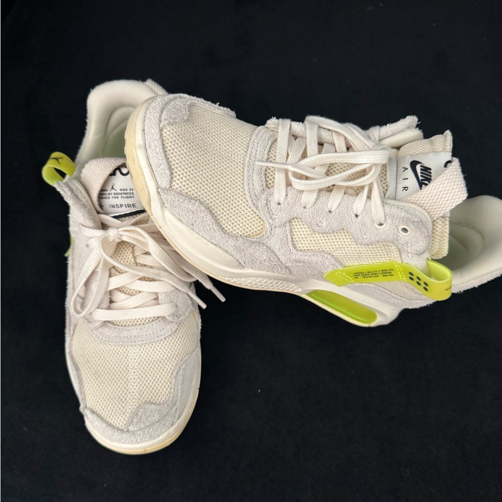 Nike Kids Sneakers - White and Neon Yellow